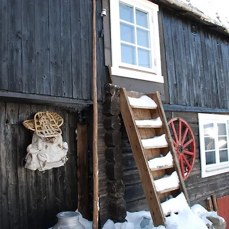 شقة Regnbuegarden روروس