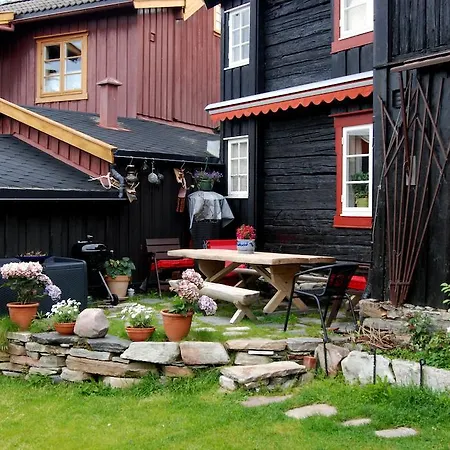 شقة Regnbuegarden روروس