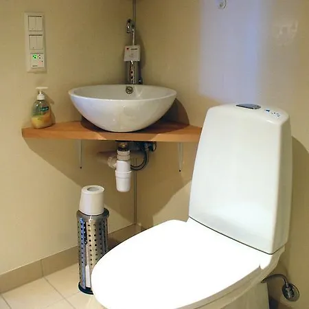 Regnbuegarden روروس